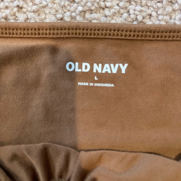 OLD NAVY Fitted Sleeveless Tie-Front Brown Tank Top - Picture 3 of 8